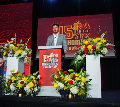 15 and the Mahomies Fundraiser Gala