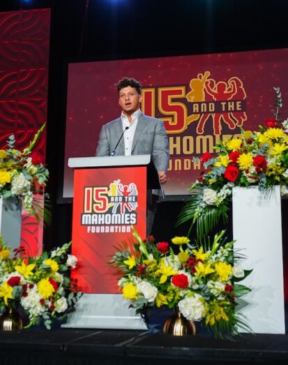 15 and the Mahomies Fundraiser Gala